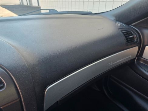 Used 2005 Ford Thunderbird RWD image 21