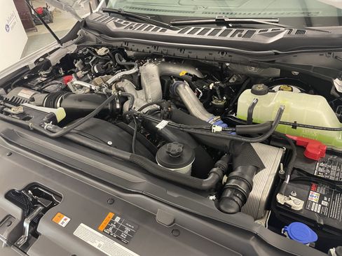 New 2026 Ford F250 Lariat image 32