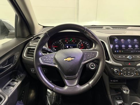 Used 2019 Chevrolet Equinox Premier image 9