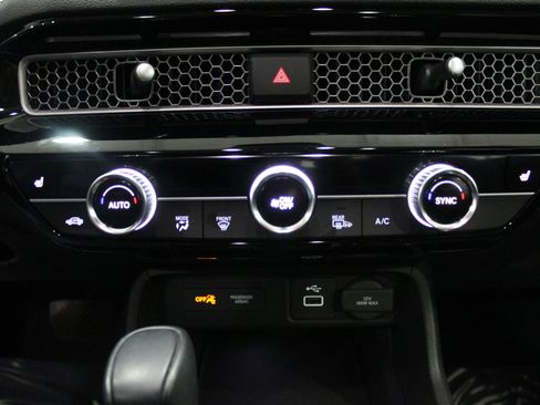 Certified 2022 Honda Civic EX image 26