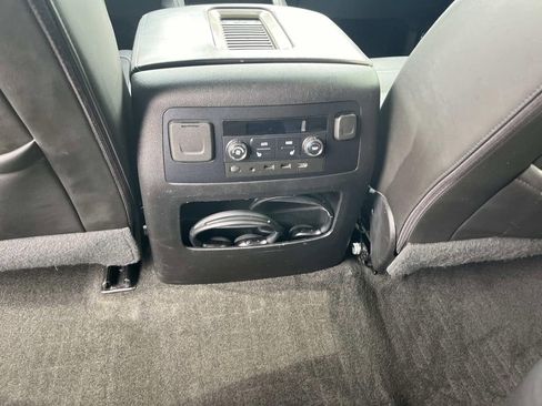 Used 2018 GMC Yukon Denali w/ Denali Ultimate Package image 15