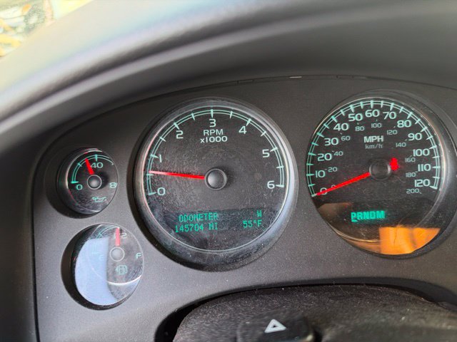 Used 2013 GMC Yukon XL Denali RWD image 2
