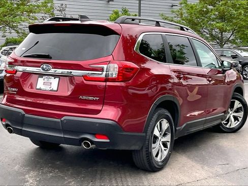 Certified 2025 Subaru Ascent Premium AWD/4WD image 16