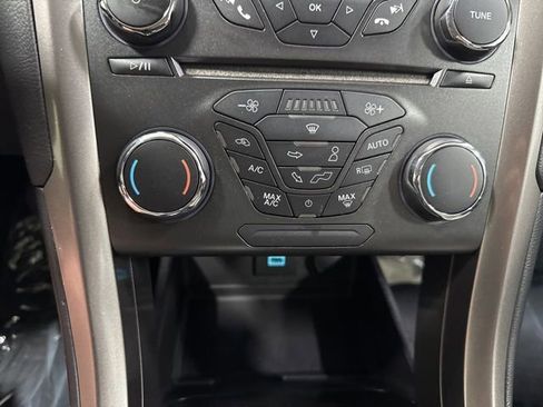 Used 2018 Ford Fusion S FWD image 18