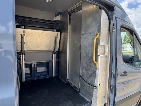 Used 2019 Ford Transit 250 148 High Roof Extended image 15