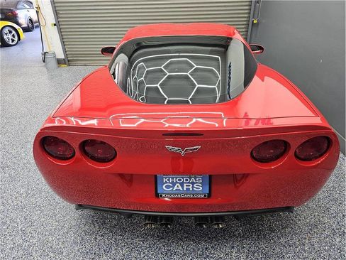 Used 2012 Chevrolet Corvette Grand Sport w/ 3LT Preferred Equipment Group RWD image 4