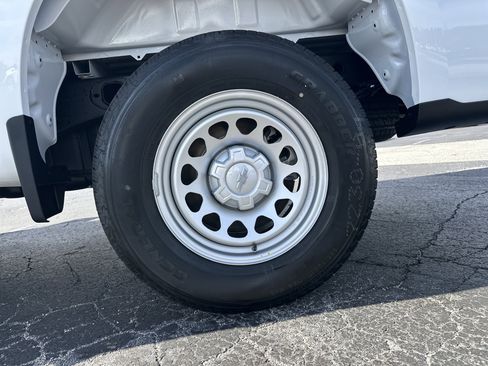 New 2026 Chevrolet Silverado 1500 W/T image 19