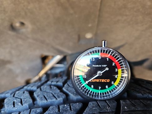 Used 2024 GMC Canyon AT4 w/ AT4 Premium Package image 22