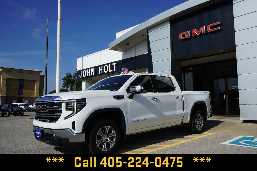 Used 2025 GMC Sierra 1500 SLT AWD/4WD image 1