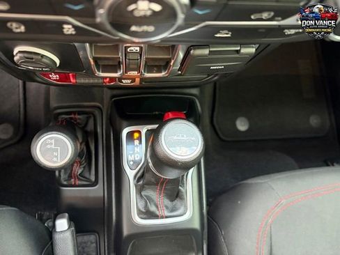 Used 2022 Jeep Gladiator Rubicon image 21