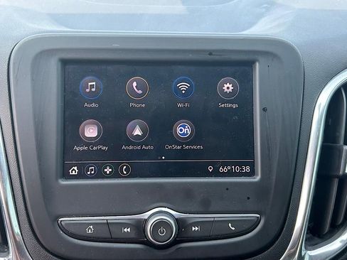 Used 2020 Chevrolet Equinox LT image 17