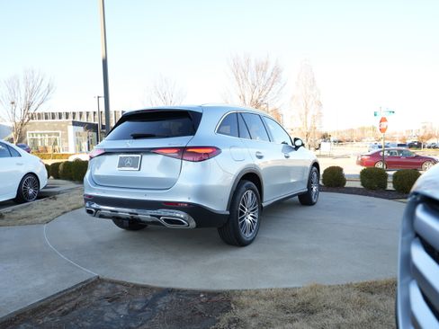 New 2026 Mercedes-Benz GLC 300 4MATIC image 7