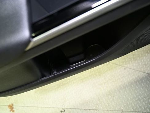 Used 2024 Toyota bZ4X XLE image 47