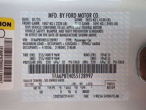 Used 2025 Ford Mustang Premium image 20