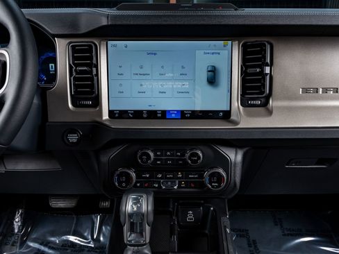 Used 2026 Ford Bronco Outer Banks image 23