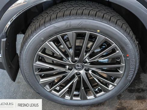 New 2026 Lexus RX 450h AWD image 8