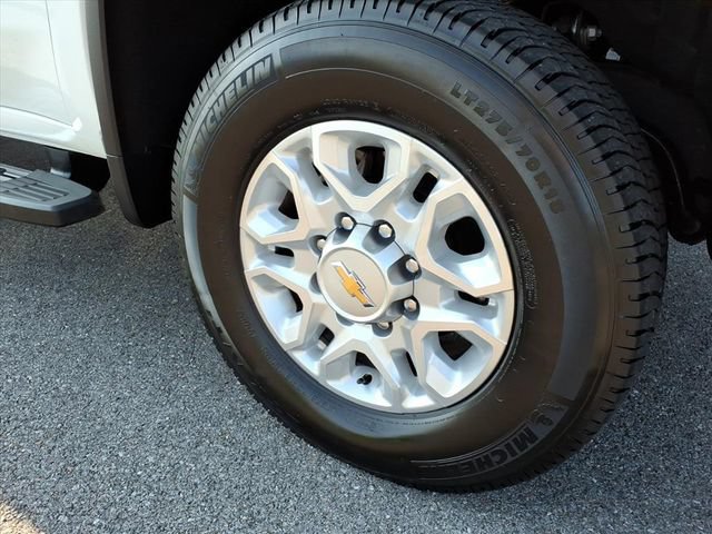 Used 2026 Chevrolet Silverado 2500 LT AWD/4WD image 4