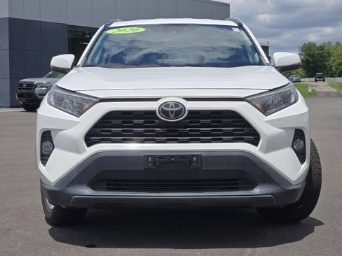 Used 2020 Toyota RAV4 XLE FWD image 13
