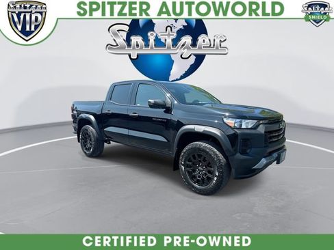 Certified 2024 Chevrolet Colorado Trail Boss w/ Advanced Trailering Package AWD/4WD image 3