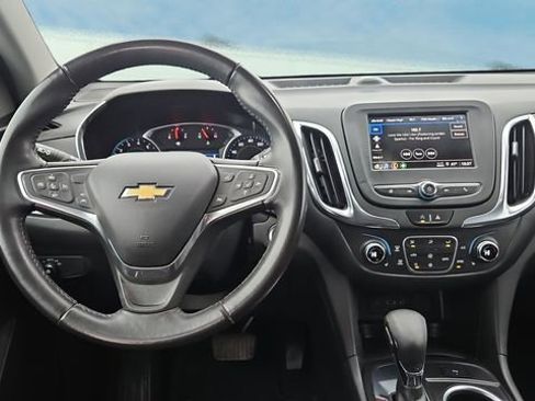 Certified 2022 Chevrolet Equinox LT image 9
