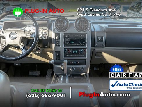 Used 2004 HUMMER H2 w/ Preferred Equipment Group image 17