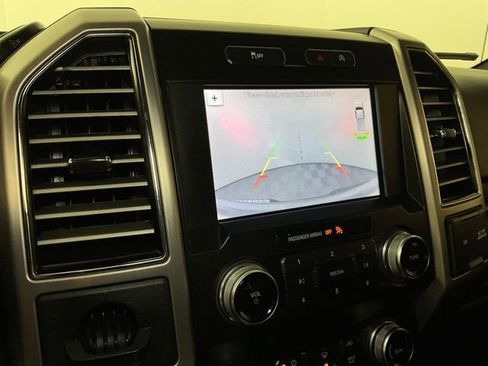 Certified 2019 Ford F150 Platinum image 23