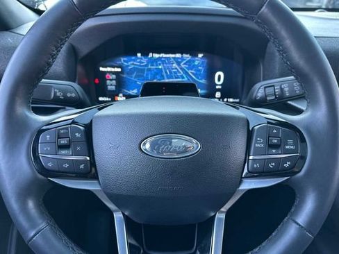 Used 2025 Ford Explorer Platinum w/ Ultimate Package image 23