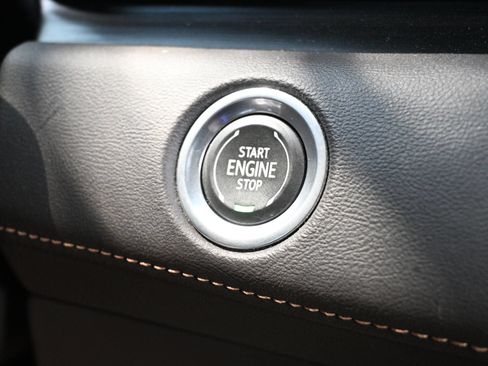 Used 2021 Cadillac Escalade ESV Sport w/ Driver Assist Tech Package AWD/4WD image 15