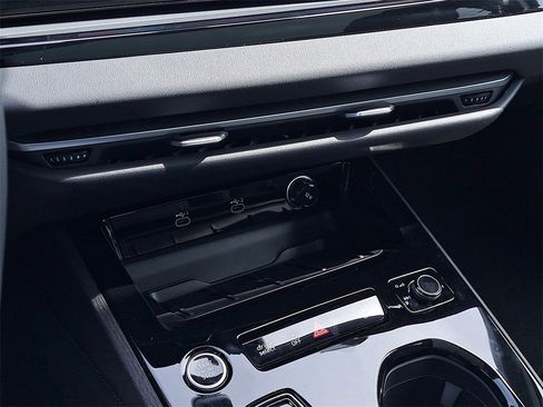 New 2025 Audi A5 2.0T Prestige image 14