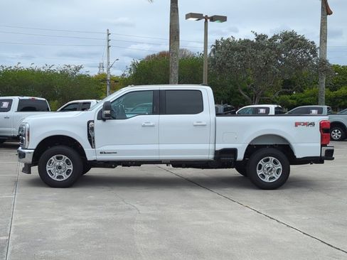 New 2026 Ford F250 XLT w/ XLT Premium Package AWD/4WD image 5