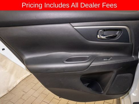 Used 2015 Nissan Altima 2.5 S w/ Power Driver Seat Package FWD image 8