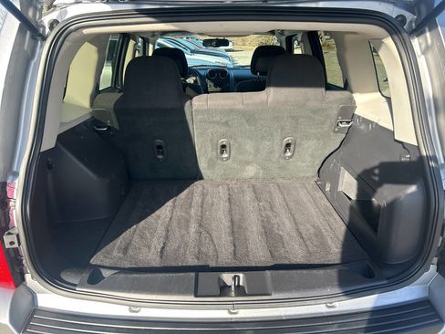 Used 2017 Jeep Patriot Sport w/ Tire & Wheel Group image 17