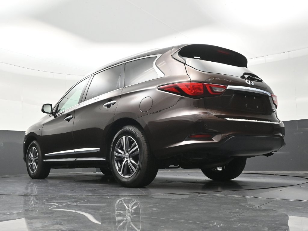 Used 2019 INFINITI QX60 Luxe w/ Essential Package FWD image 25