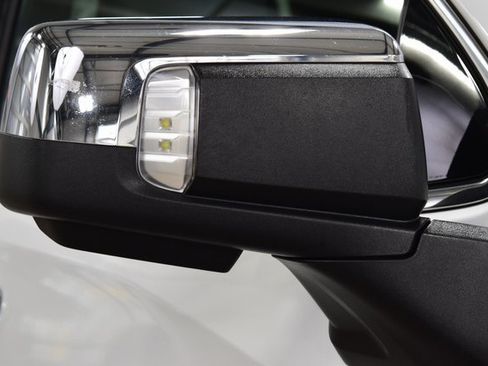 Used 2023 GMC Sierra 1500 SLT w/ SLT Premium Package image 18