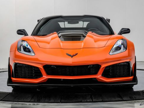 Used 2019 Chevrolet Corvette ZR1 RWD image 39