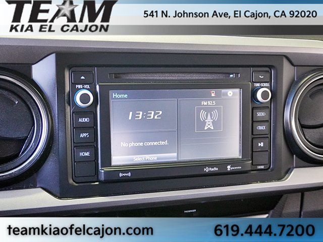 Used 2017 Toyota Tacoma SR5 w/ Tow Package AWD/4WD image 28