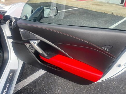 Used 2016 Chevrolet Corvette Stingray Coupe w/ 2LT Preferred Equipment Group image 15