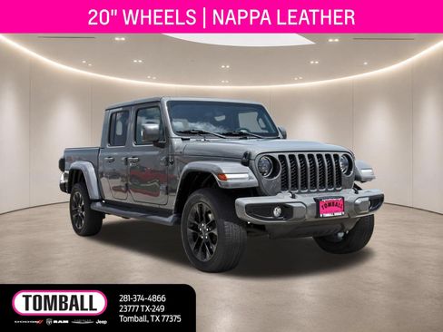 Used 2023 Jeep Gladiator Overland AWD/4WD image 1