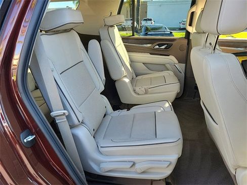 Used 2023 GMC Yukon Denali image 21