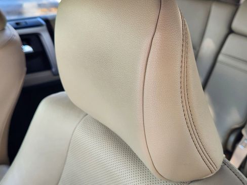 Used 2018 Toyota 4Runner Limited image 12