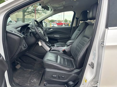 Used 2014 Ford Escape SE w/ Equipment Group 201A AWD/4WD image 9