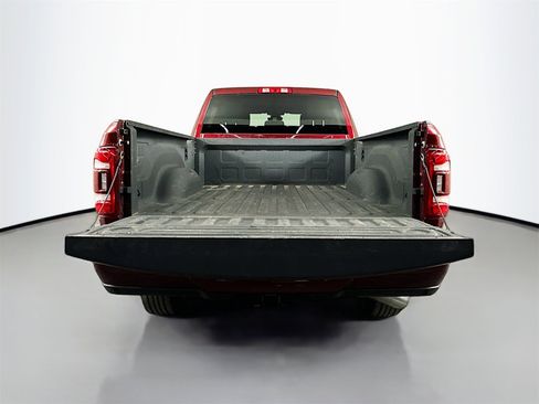 Used 2021 RAM 2500 Big Horn w/ Level 1 Equipment Group image 25