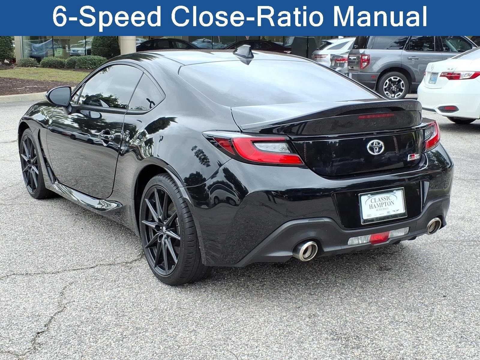 Used 2023 Toyota GR86 Premium w/ ALL Weather Mat Package (TMS) RWD image 11