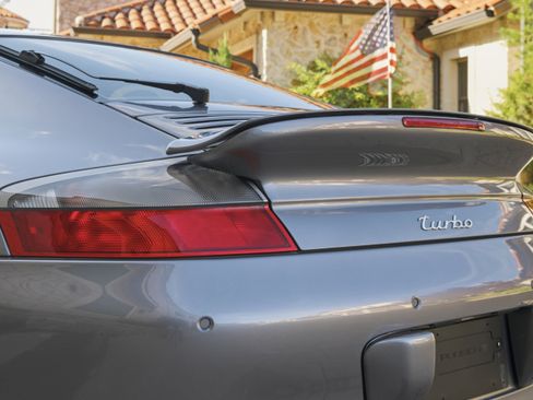 Used 2001 Porsche 911 Turbo AWD/4WD image 29