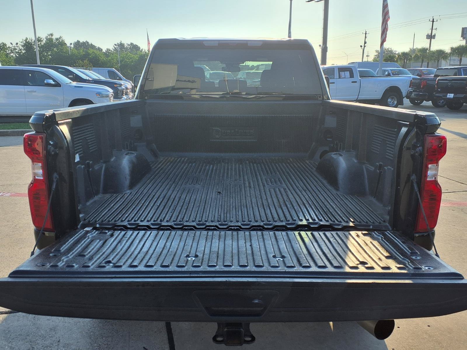 Used 2025 Chevrolet Silverado 2500 LT w/ Safety Package AWD/4WD image 7