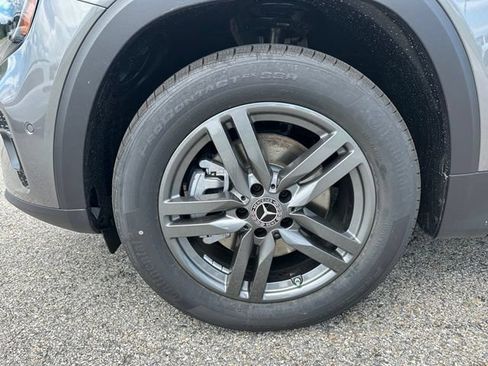 New 2026 Mercedes-Benz GLB 250 4MATIC image 9