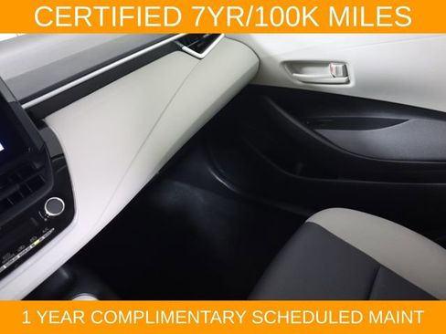 Used 2025 Toyota Corolla LE FWD image 19