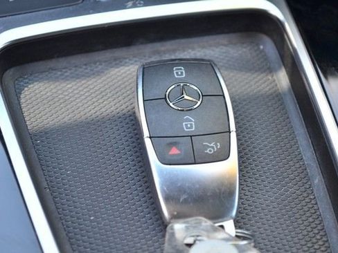 Used 2025 Mercedes-Benz CLA 250 4MATIC image 28