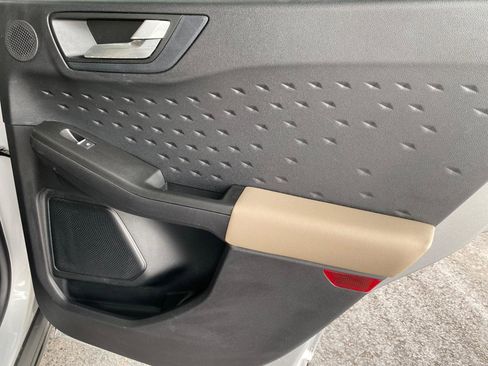 Used 2020 Ford Escape Titanium w/ Titanium Premium Package 2.0 image 42