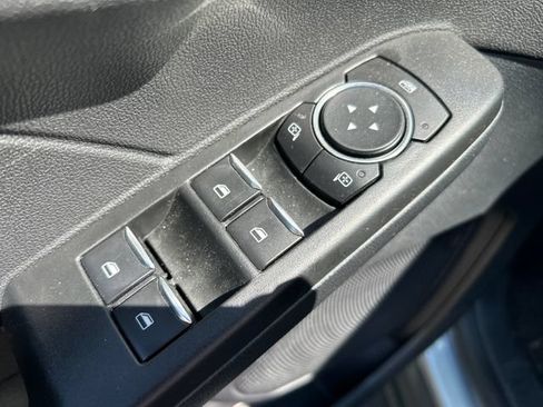 Used 2022 Ford Escape SE w/ Cold Weather Package AWD/4WD image 17